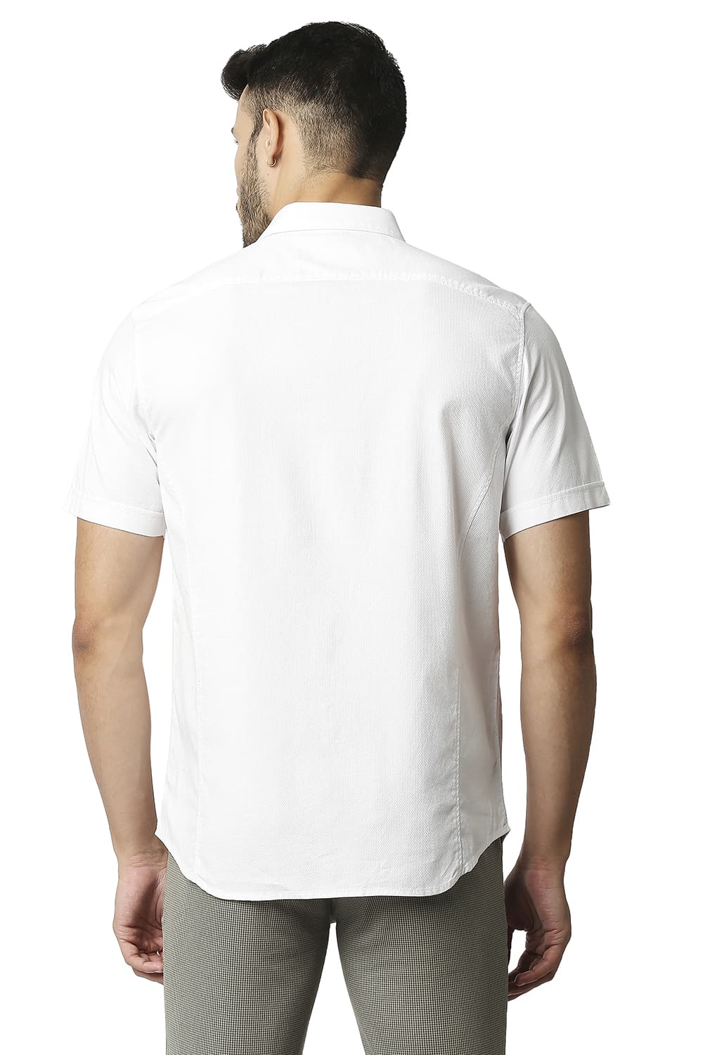 BASICS SLIM FIT DOBBY HALFSLEEVES SHIRT