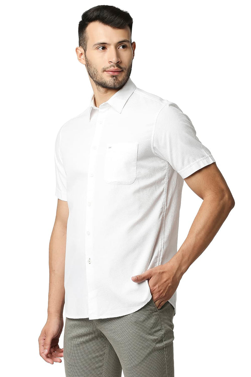 BASICS SLIM FIT DOBBY HALFSLEEVES SHIRT