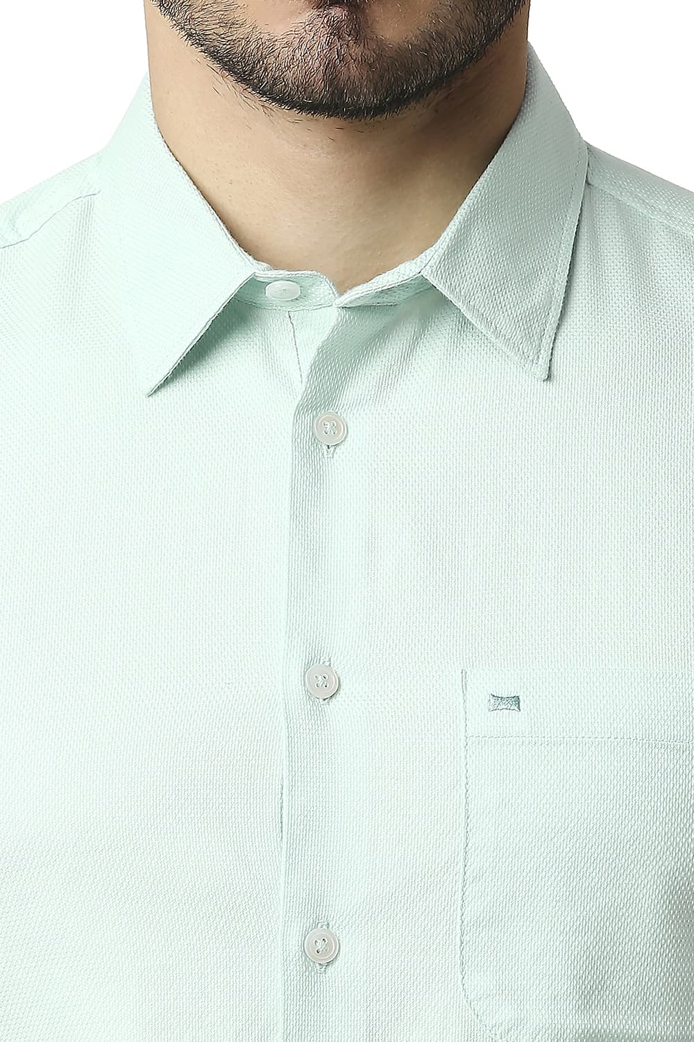 BASICS SLIM FIT DOBBY HALFSLEEVES SHIRT