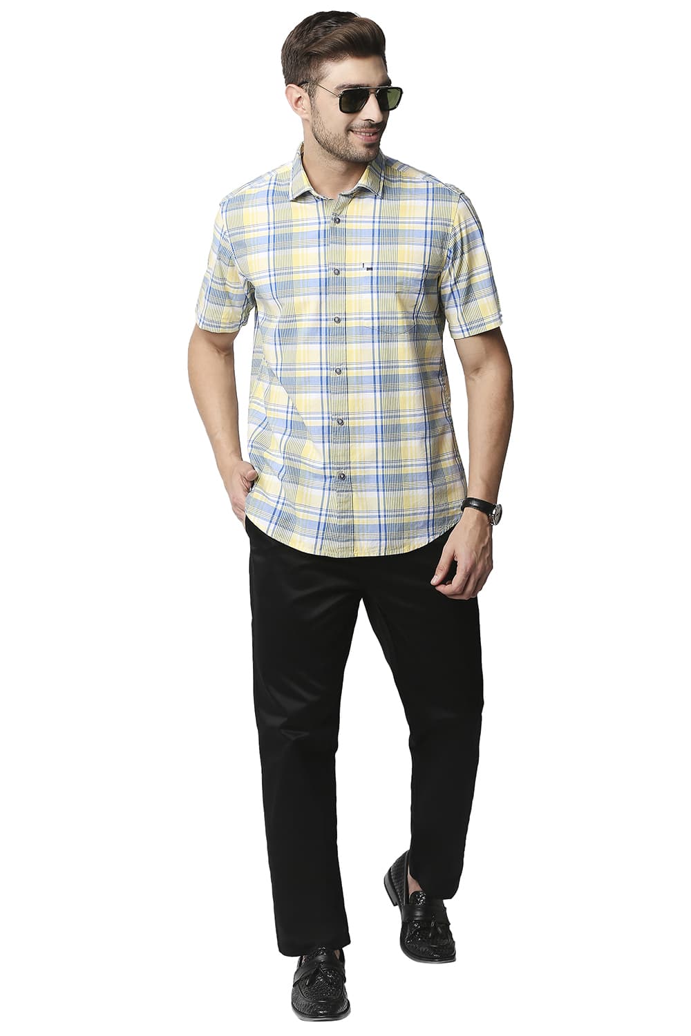 BASICS SLIM FIT CHECKS HALFSLEEVES SHIRT