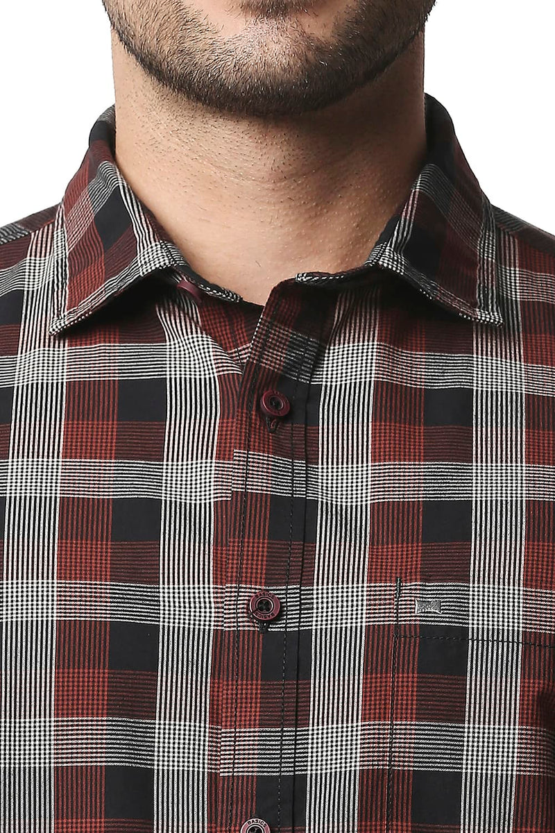 BASICS SLIM FIT CHECKS HALFSLEEVES SHIRT