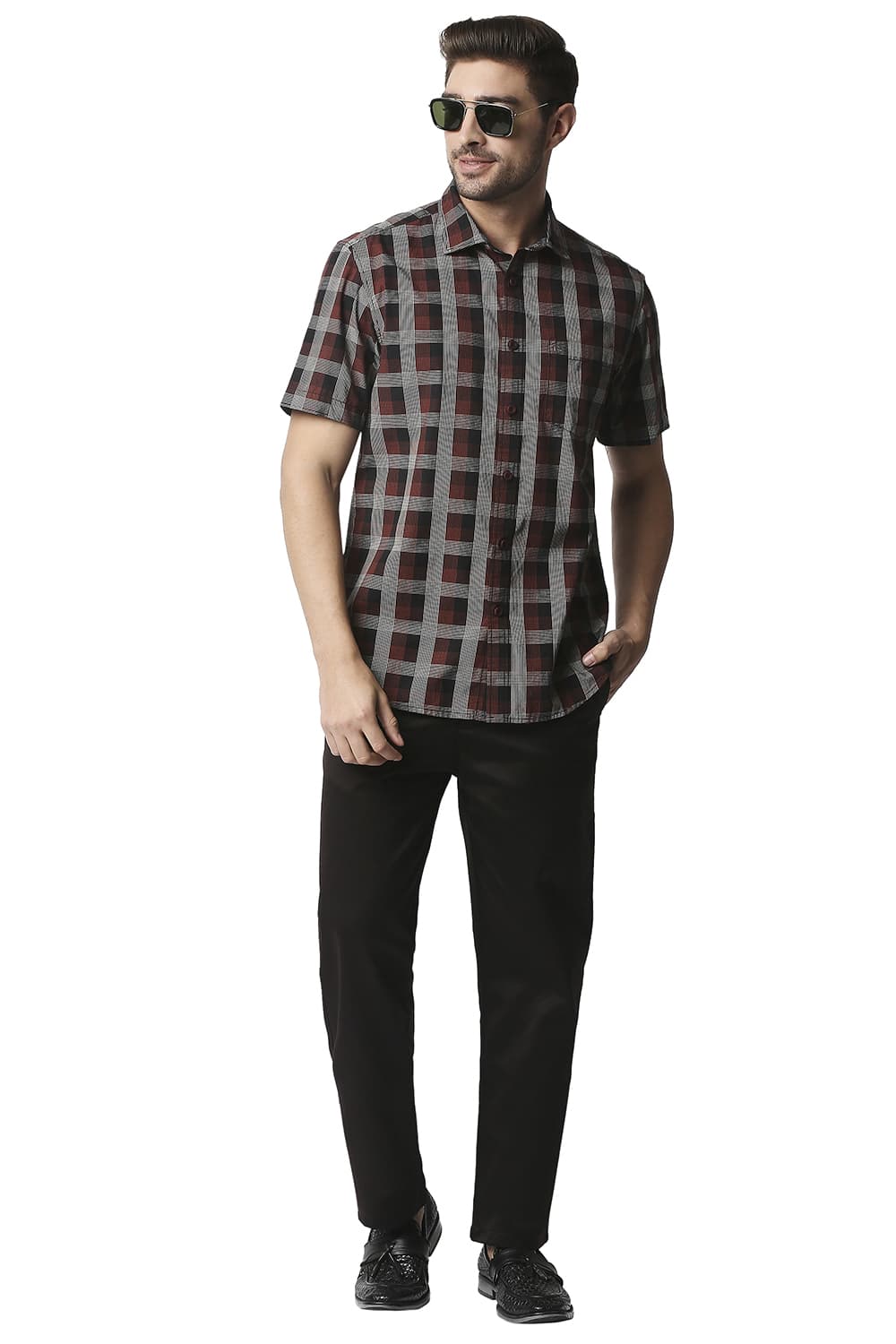 BASICS SLIM FIT CHECKS HALFSLEEVES SHIRT