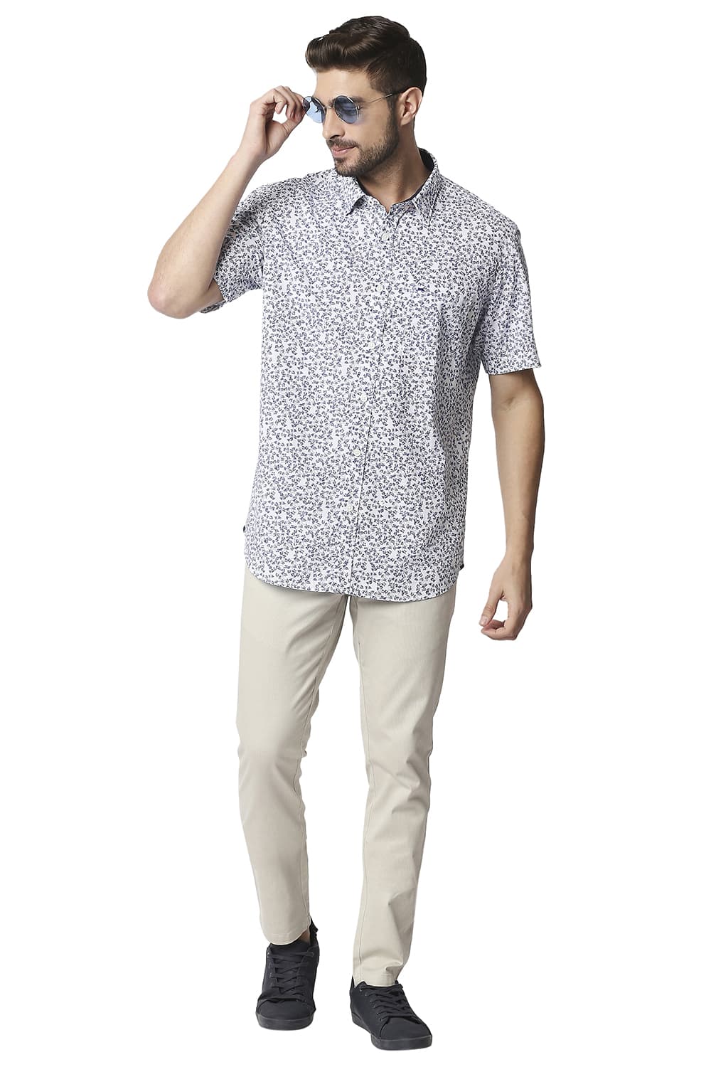 BASICS SLIM FIT POPLIN PRINTED HALFSLEEVES SHIRT