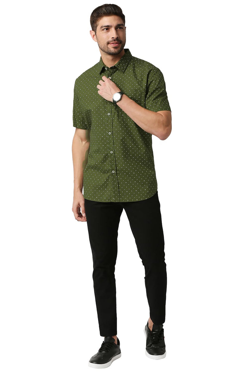 BASICS SLIM FIT POPLIN PRINTED HALFSLEEVES SHIRT