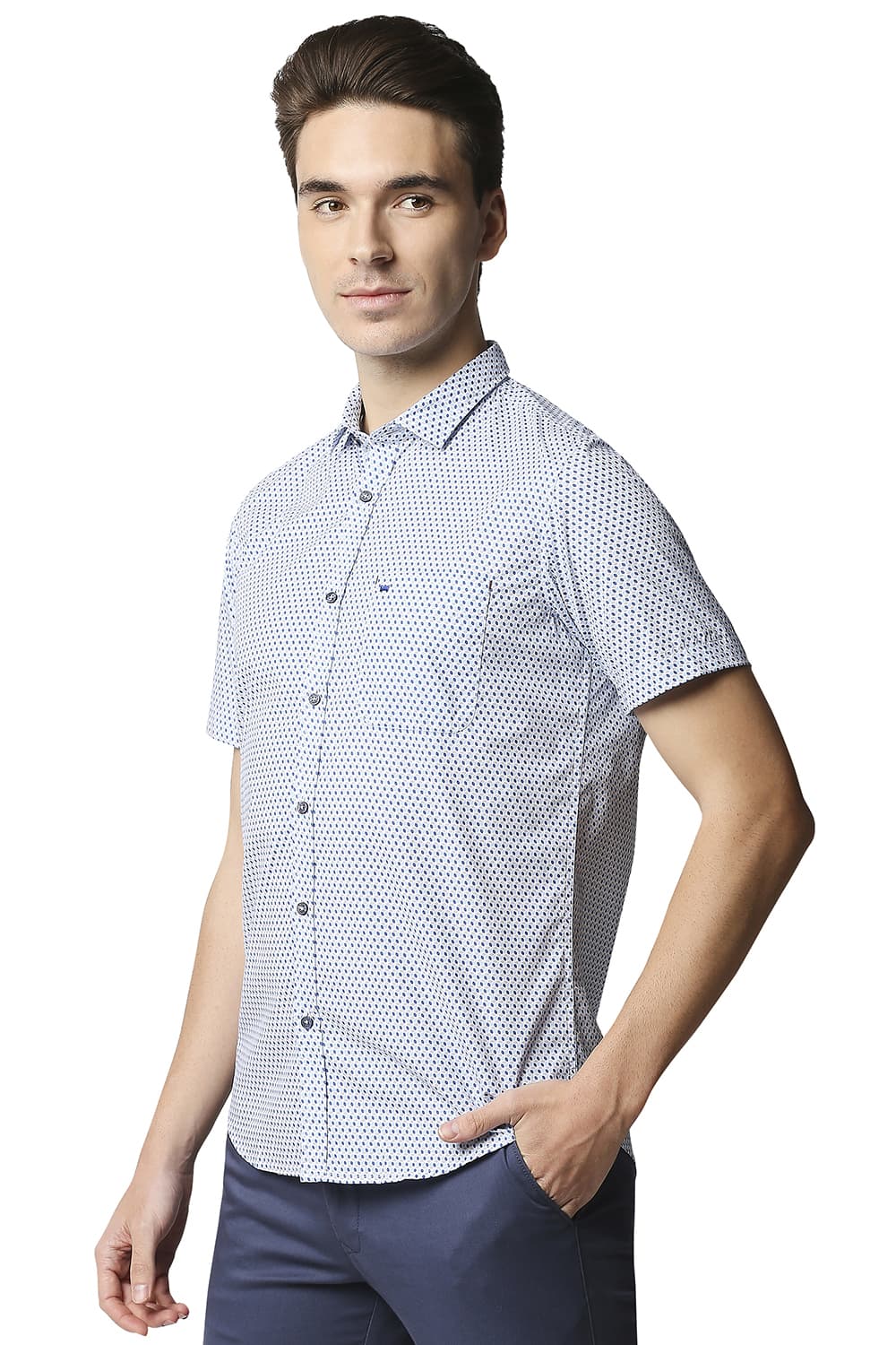 BASICS SLIM FIT POPLIN PRINTED HALFSLEEVES SHIRT