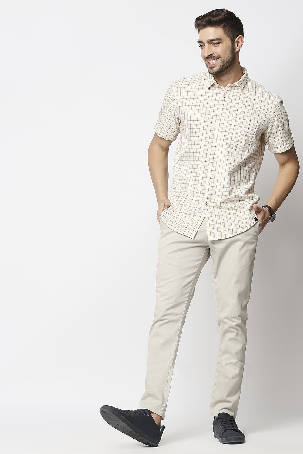 Slim Fit Slub Twill Checks Halfsleeves Shirt