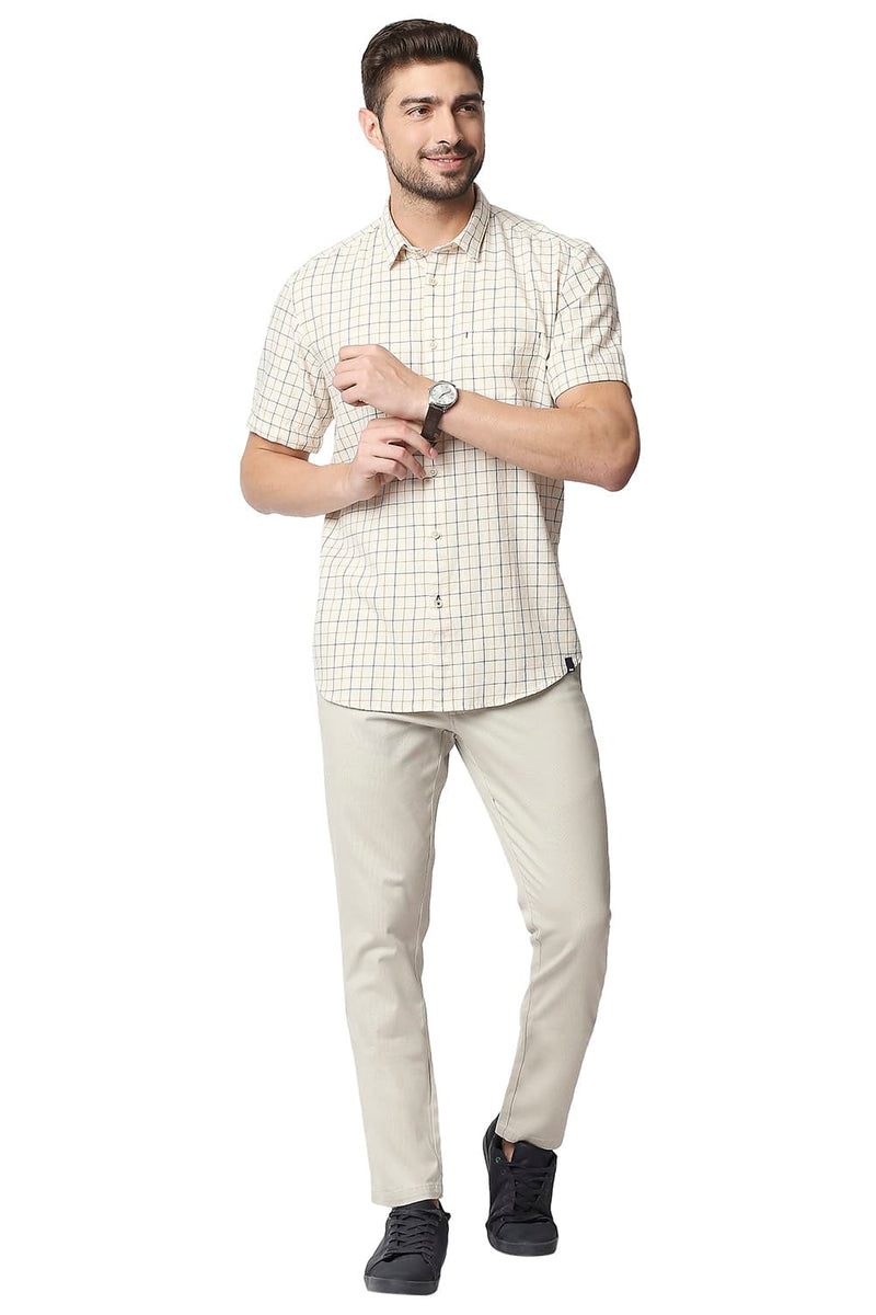 BASICS SLIM FIT TWILL CHECKS HALFSLEEVES SHIRT HALFSLEEVES SHIRT