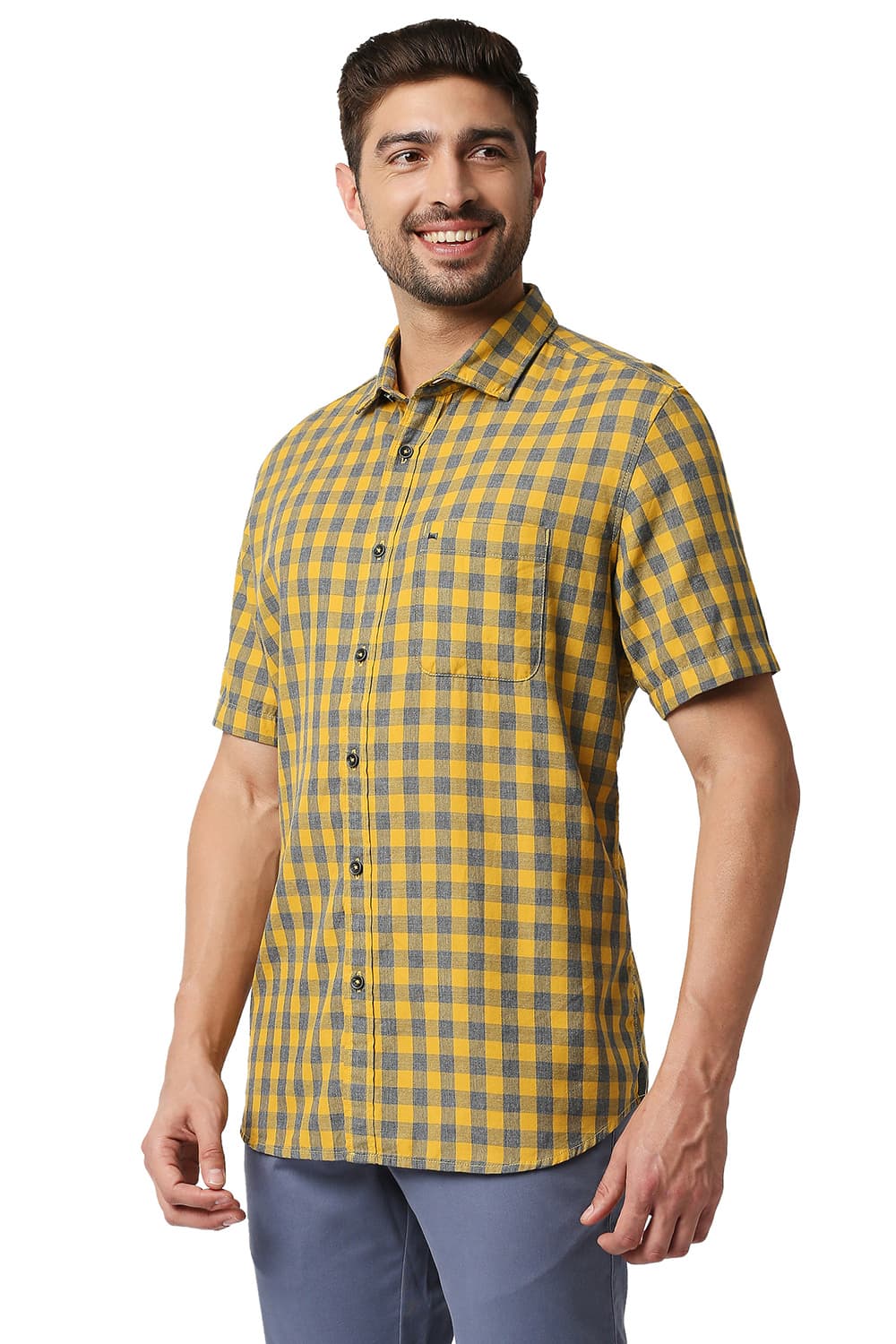 BASICS SLIM FIT MELANGE CHECKS HALFSLEEVES SHIRT