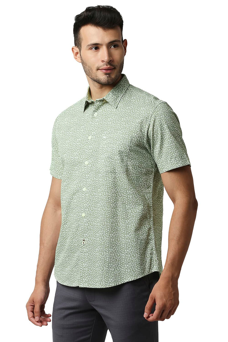 BASICS SLIM FIT COTTON SLUB PRINTED HALFSLEEVES SHIRT