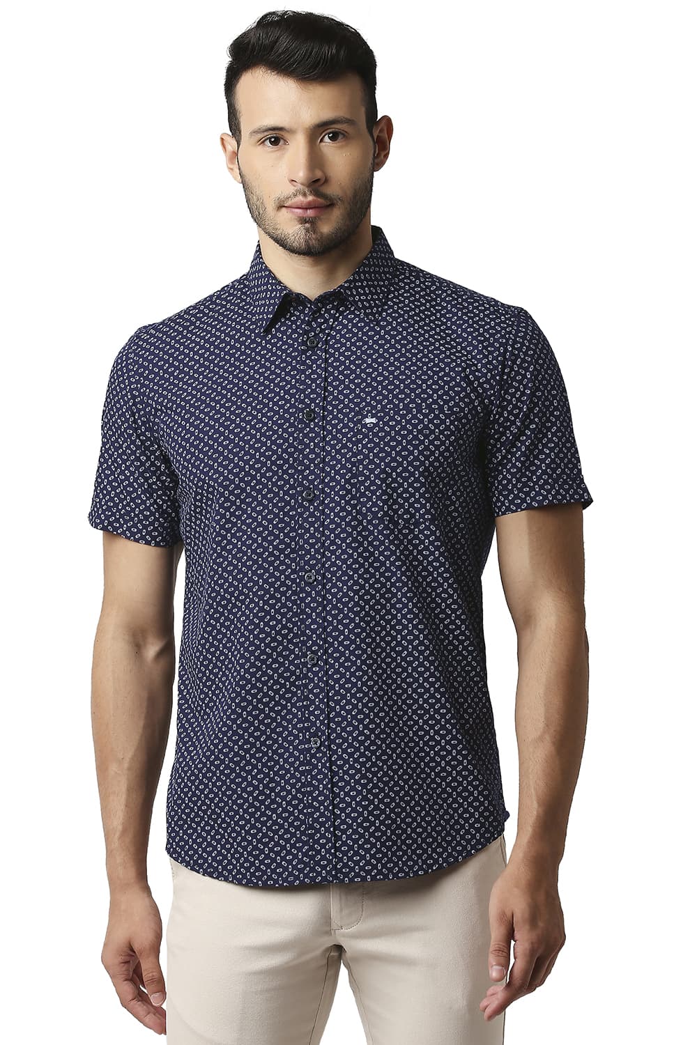 BASICS SLIM FIT POPLIN PRINTED SHIRT