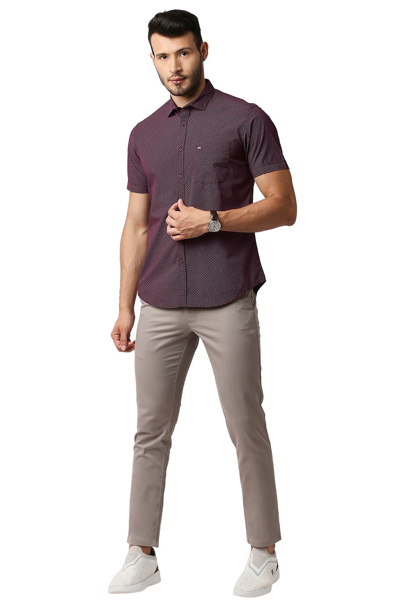 BASICS SLIM FIT POPLIN PRINTED HALFSLEEVES SHIRT