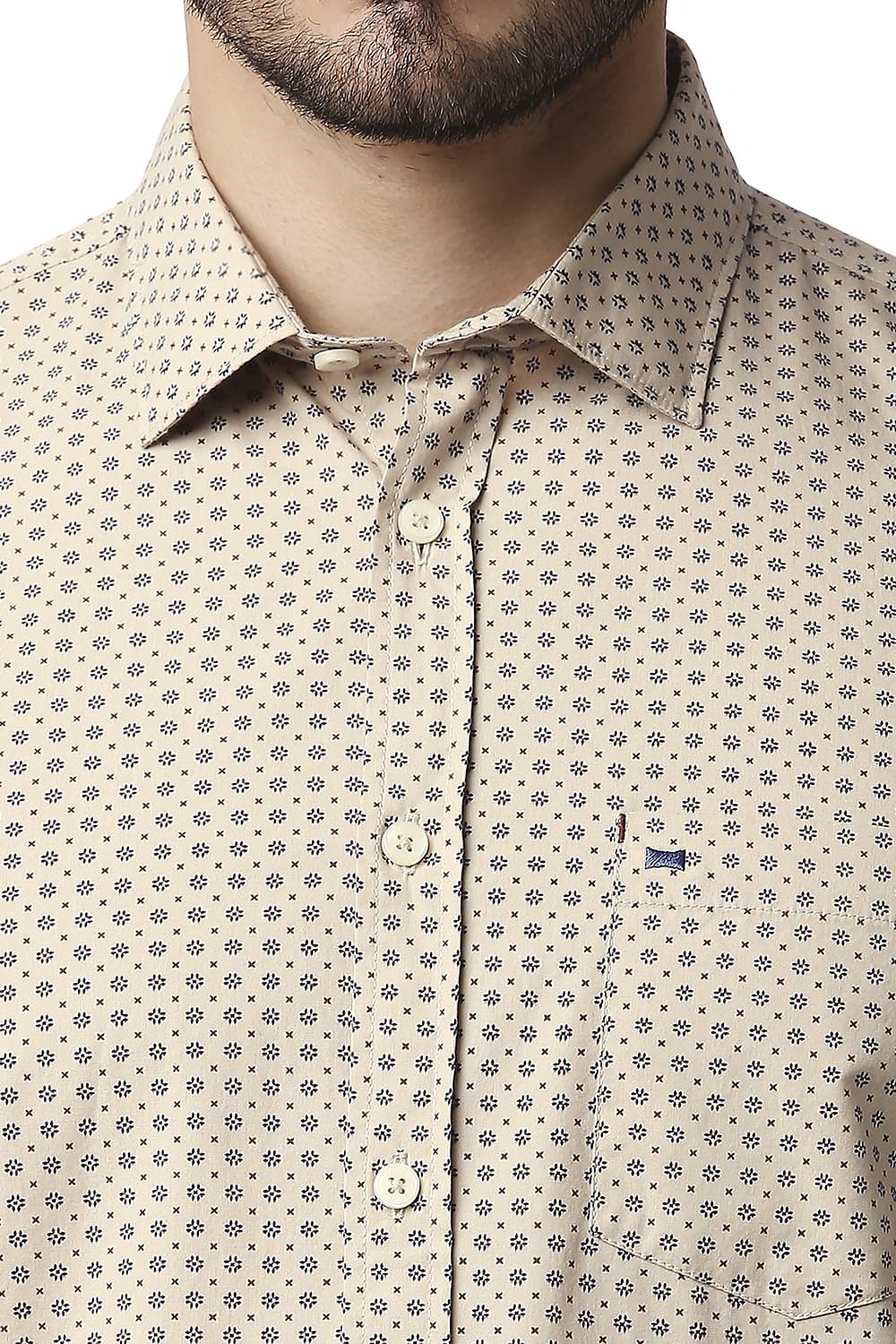 BASICS SLIM FIT POPLIN PRINTED SHIRT