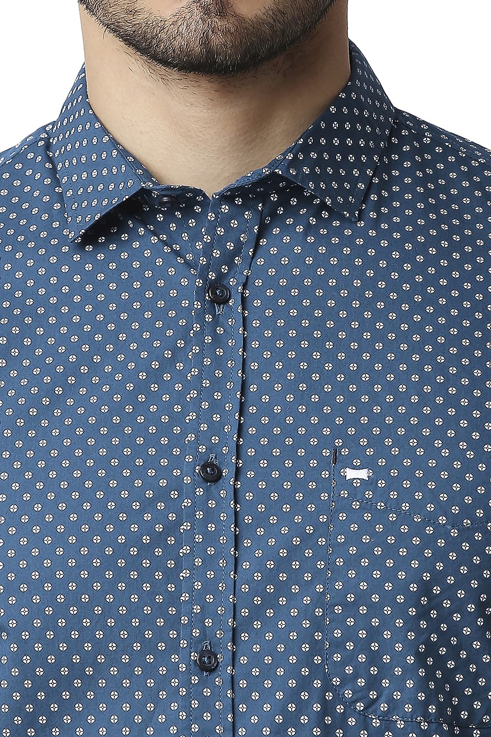 BASICS SLIM FIT POPLIN PRINTED HALFSLEEVES SHIRT