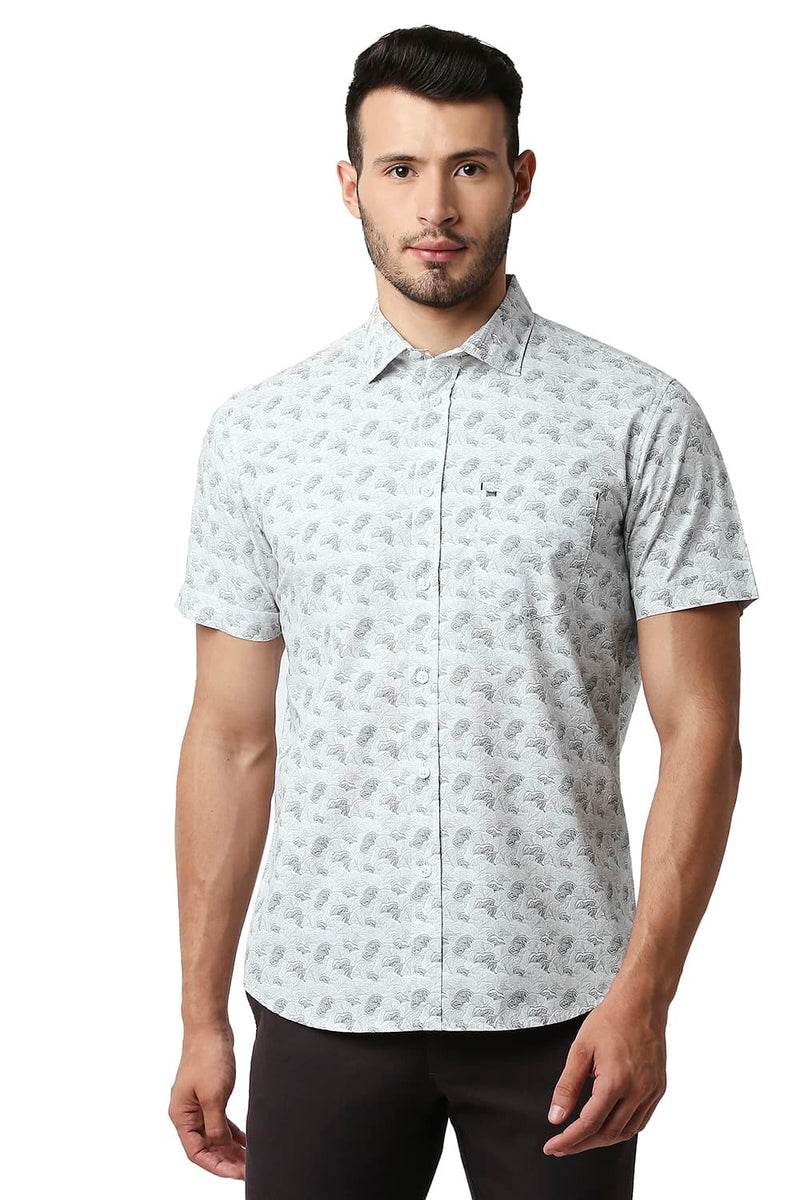 BASICS SLIM FIT POPLIN PRINTED SHIRT