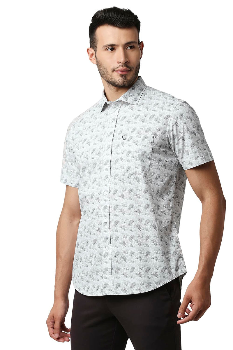 BASICS SLIM FIT POPLIN PRINTED HALFSLEEVES SHIRT