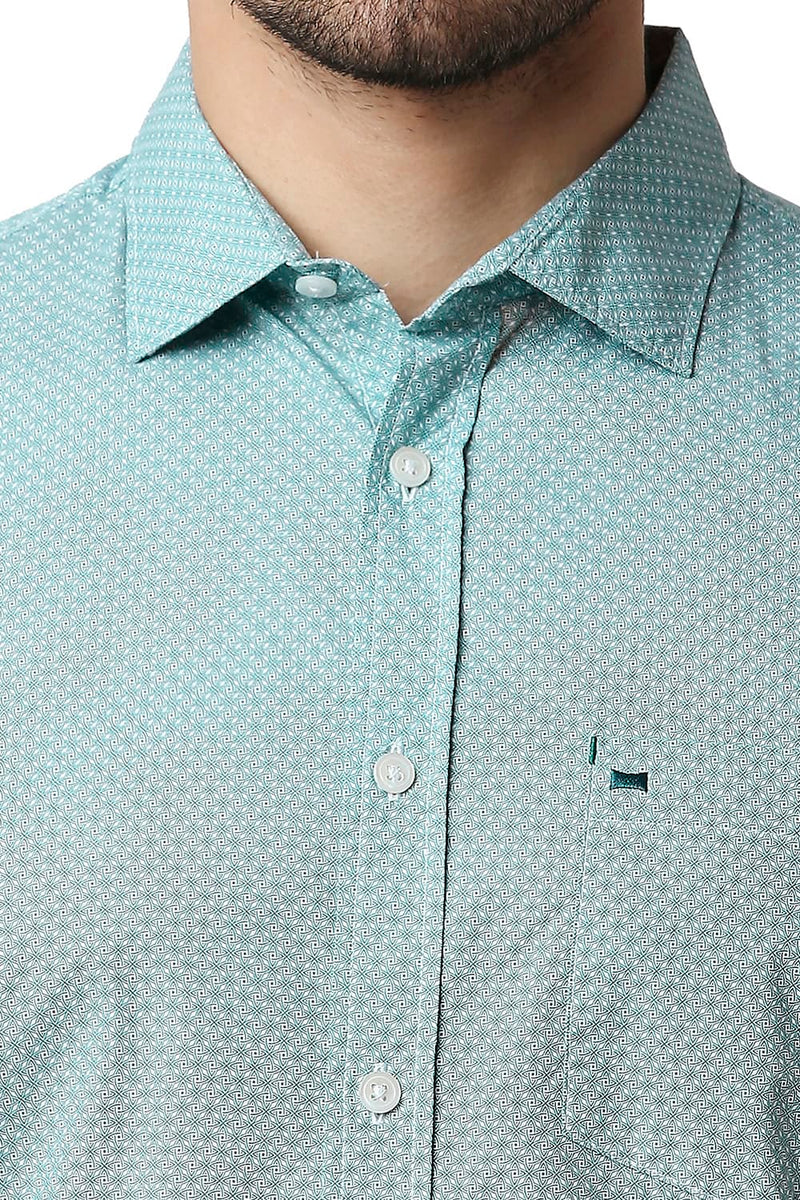 BASICS SLIM FIT POPLIN PRINTED HALFSLEEVES SHIRT