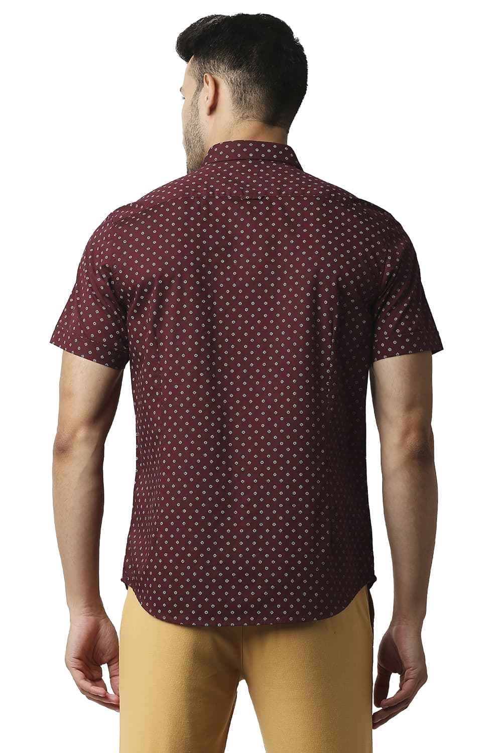 BASICS SLIM FIT TWILL PRINTED HALFSLEEVES SHIRT