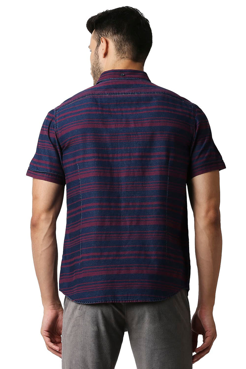 BASICS SLIM FIT INDIGO WEFT STRIPE HALFSLEEVES SHIRT