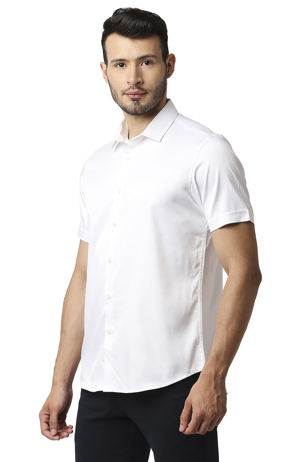 BASICS SLIM FIT POLYESTER STRETCH HALFSLEEVES SHIRT