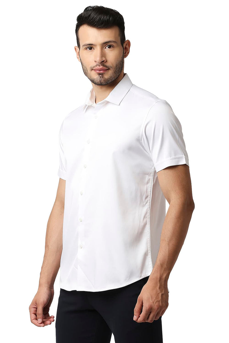 BASICS SLIM FIT POLYESTER STRETCH HALFSLEEVES SHIRT