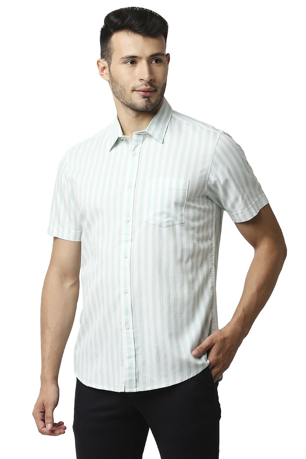 BASICS SLIM FIT HERRING BONE STRIPE HALFSLEEVES SHIRT