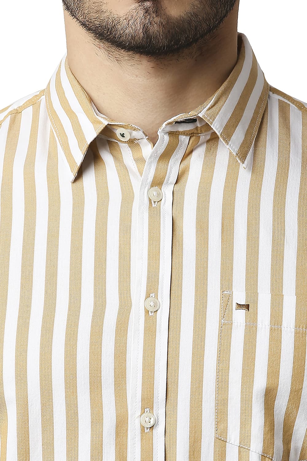 BASICS SLIM FIT HERRING BONE STRIPE HALFSLEEVES SHIRT