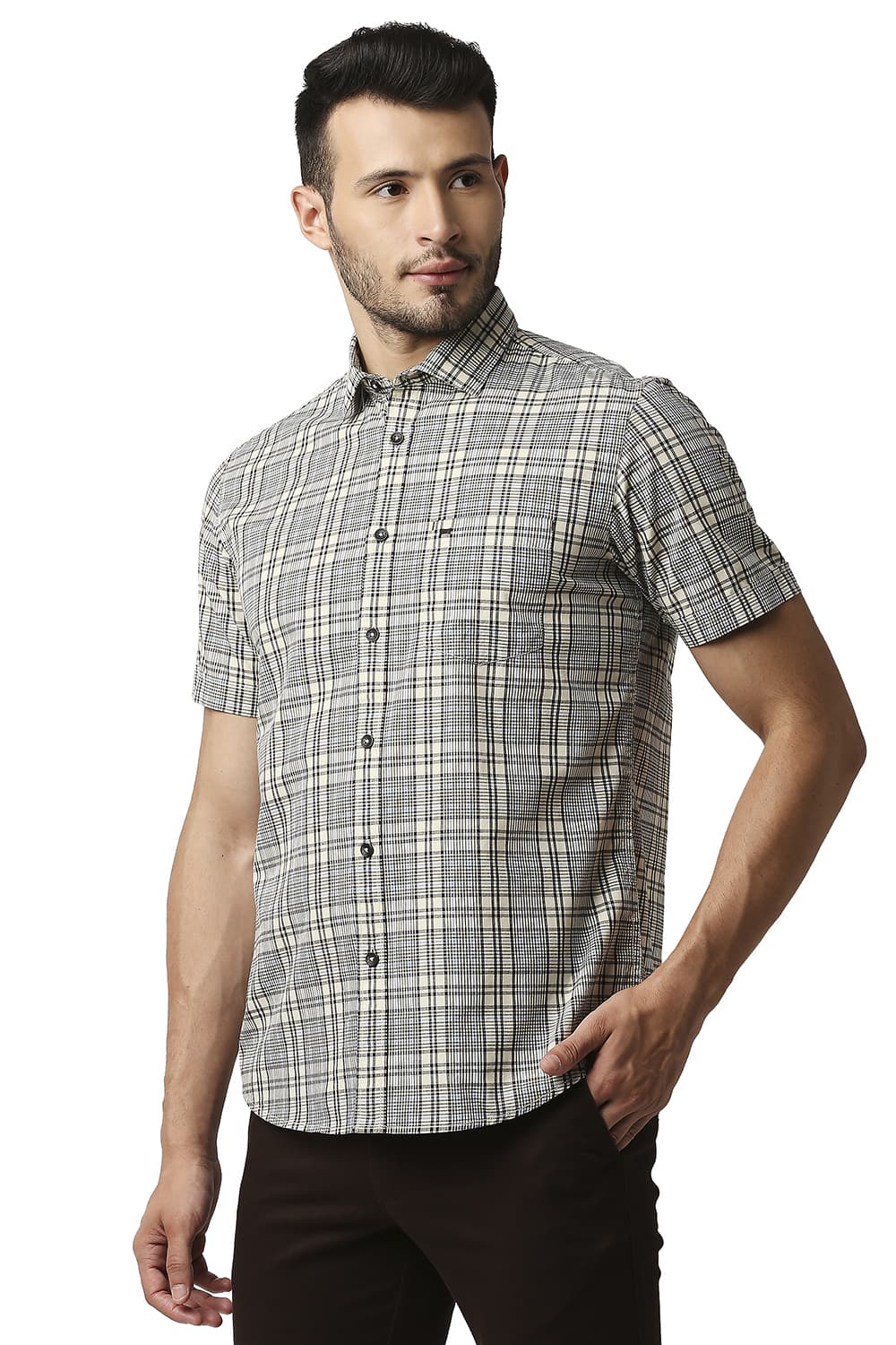 BASICS SLIM FIT COTTON CHECKS HALFSLEEVES SHIRT