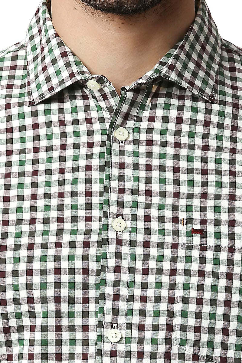 BASICS SLIM FIT COTTON CHECKS HALFSLEEVES SHIRT