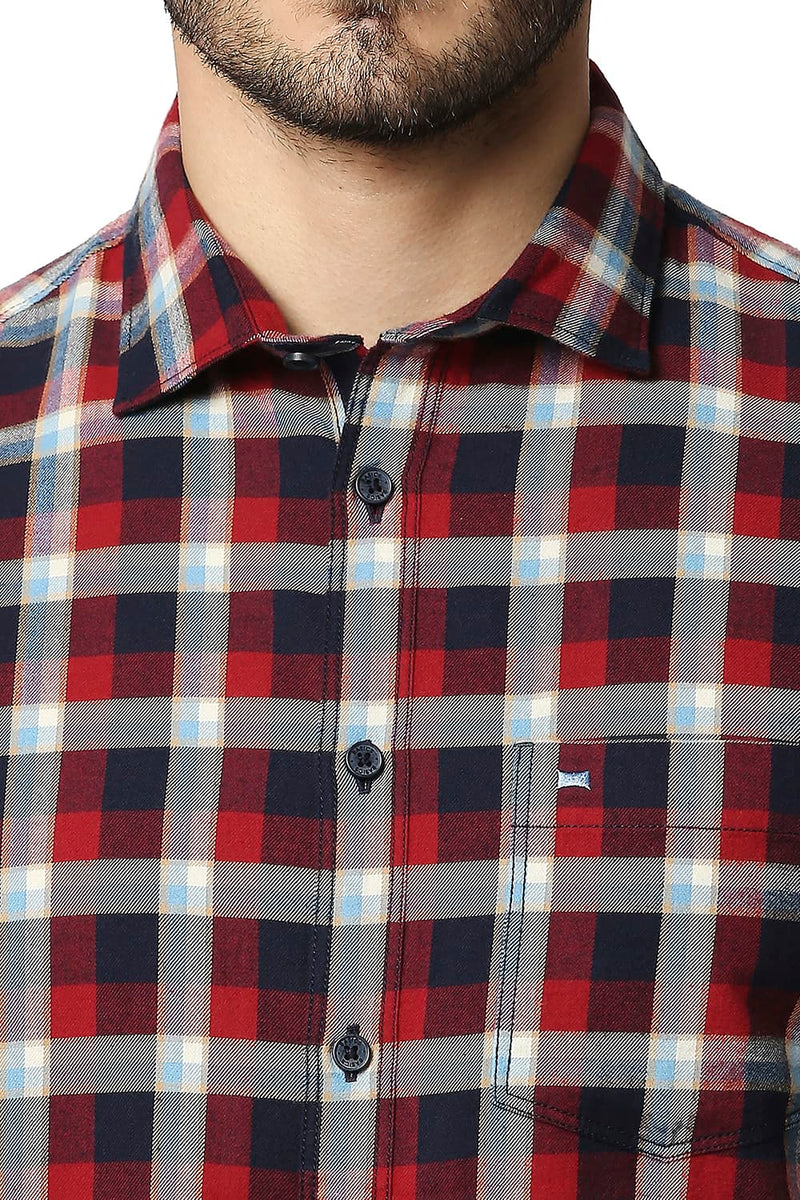 BASICS SLIM FIT BRUSHED TWILL CHECKS HALFSLEEVES SHIRT