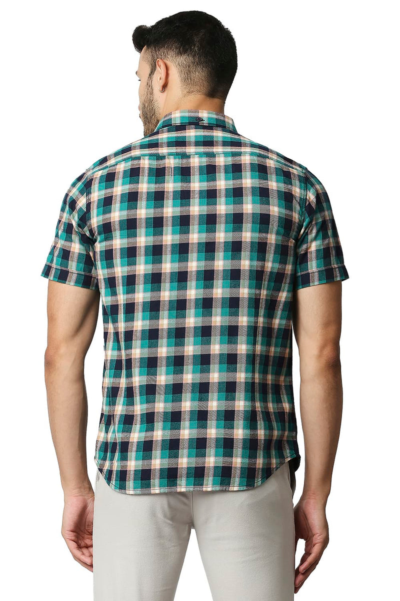 BASICS SLIM FIT BRUSHED TWILL CHECKS HALFSLEEVES SHIRT