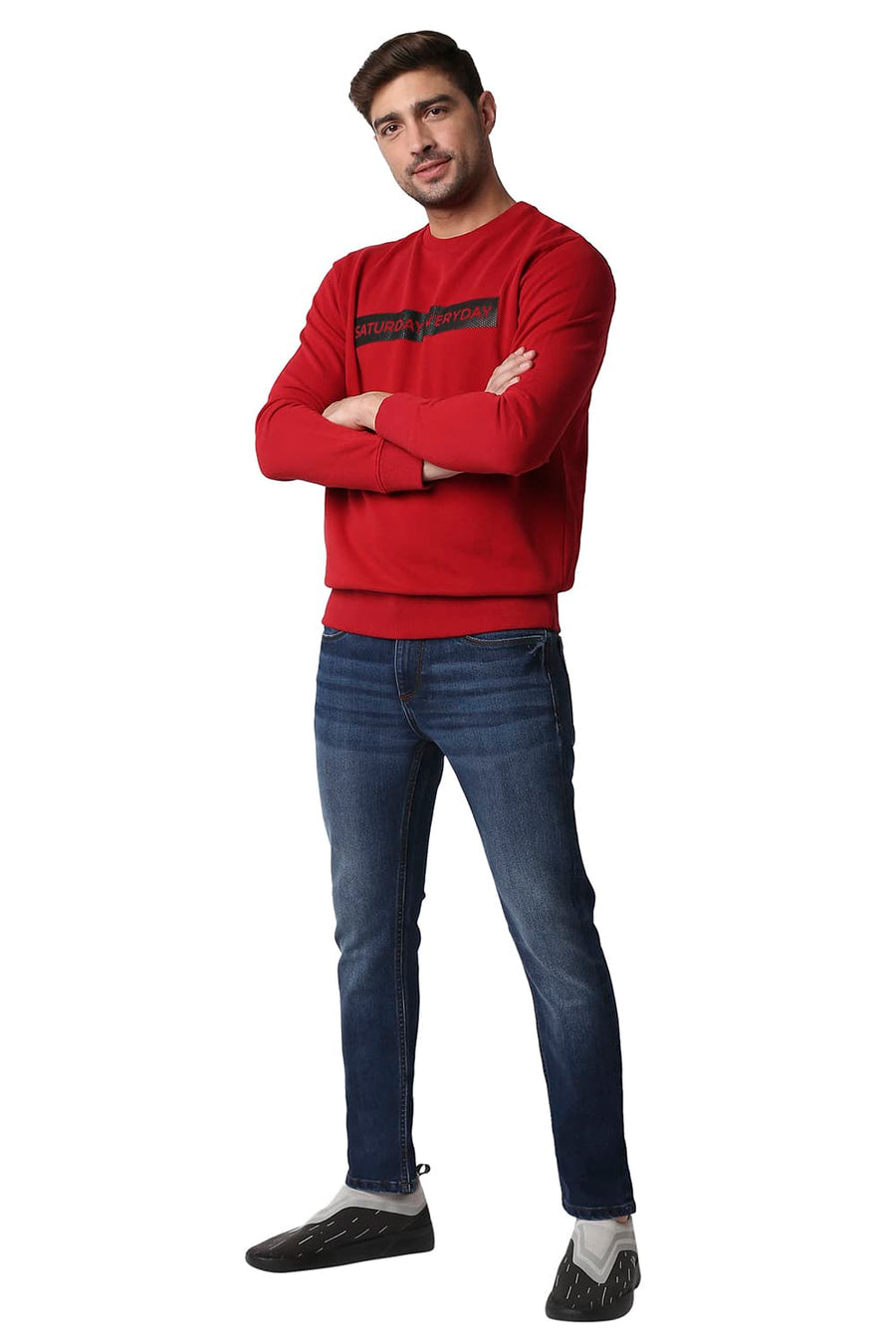 BASICS MUSCLE FIT RIO RED LOOP KNIT PULLOVER SWEATER