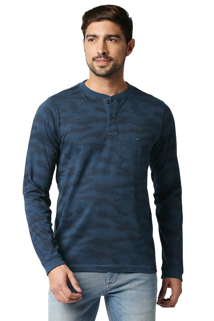 BASICS MUSCLE FIT KEY LARGO HENLEY T-SHIRT