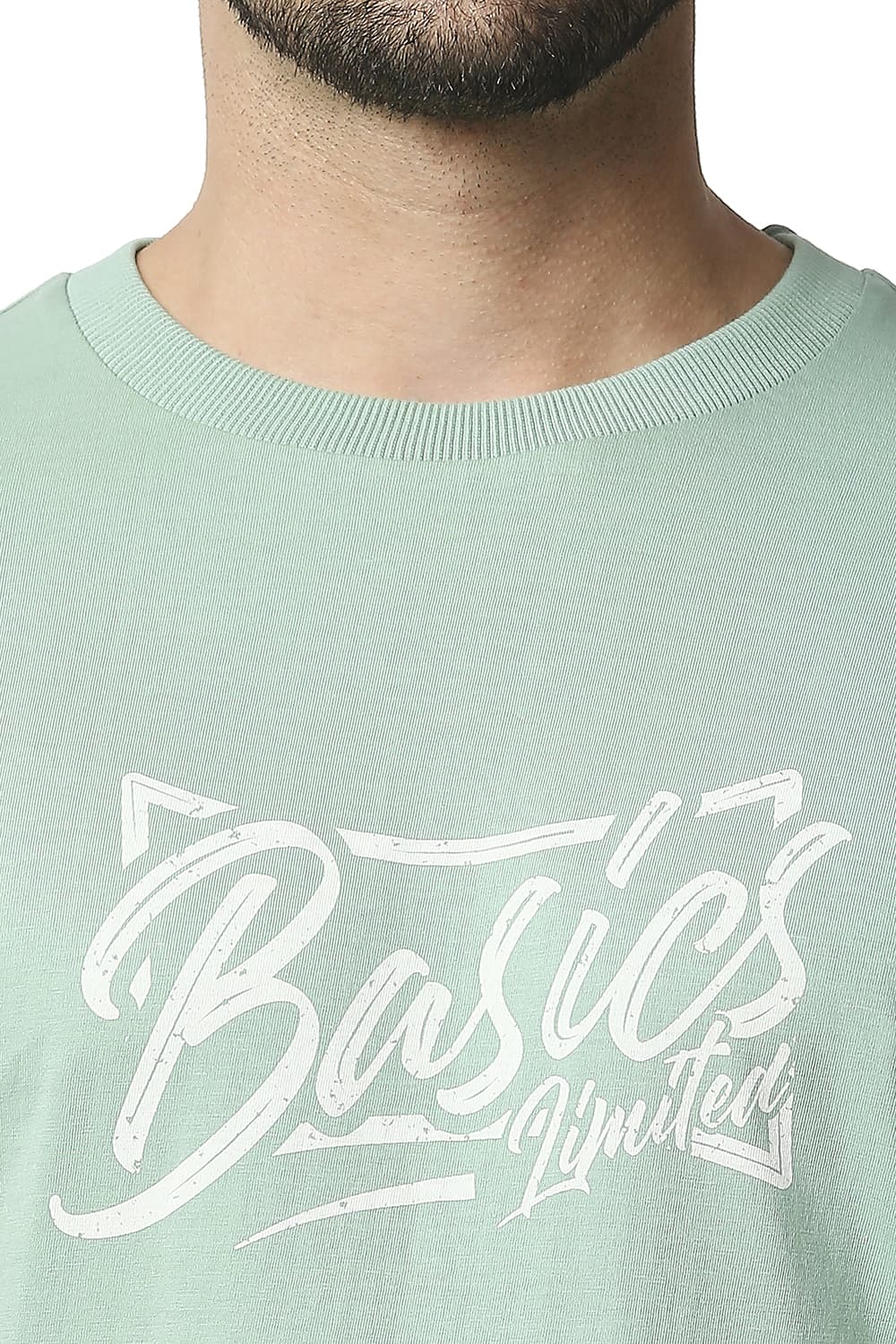 BASICS MUSCLE FIT CREW NECK T-SHIRT