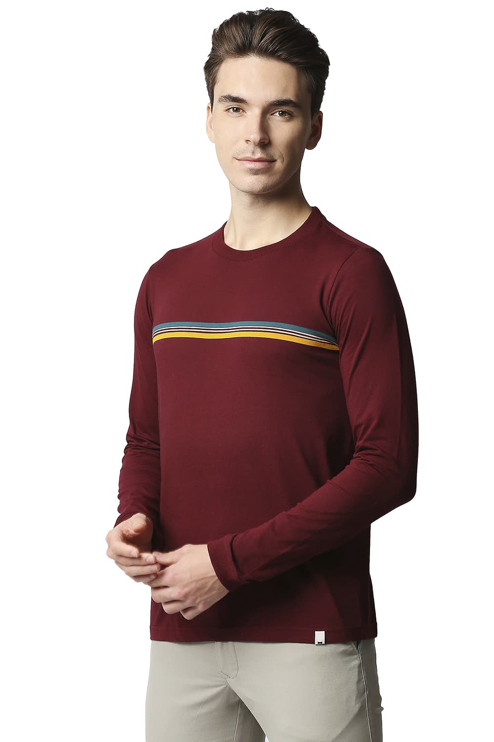 BASICS MUSCLE FIT CREW NECK T-SHIRT