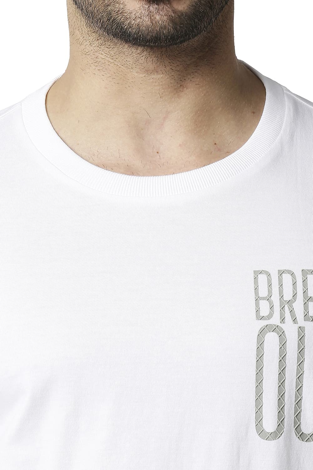 BASICS MUSCLE FIT CREW T-SHIRT