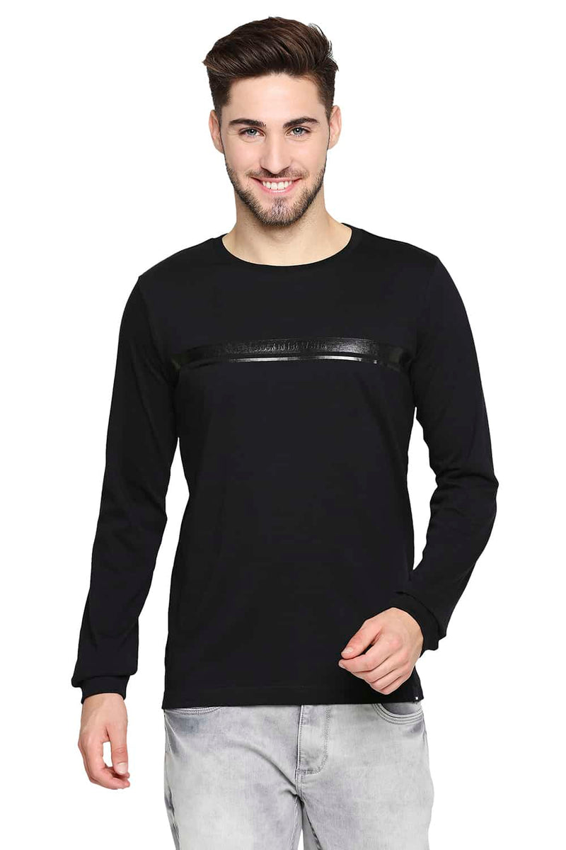 BASICS MUSCLE FIT CREW NECK T-SHIRT