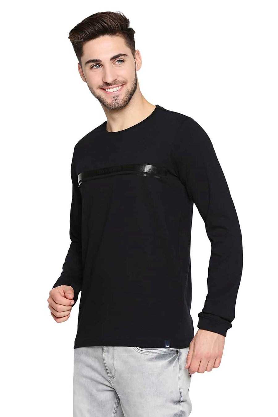 BASICS MUSCLE FIT BLACK BEAUTY CREW NECK T-SHIRT