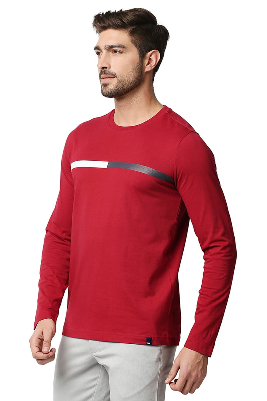 BASICS MUSCLE FIT CHILLI PEPPER CREW NECK T-SHIRT