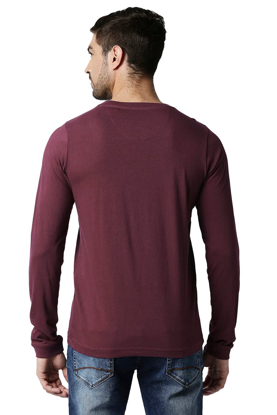 BASICS MUSCLE FIT MAROON BANNER CREW T-SHIRT