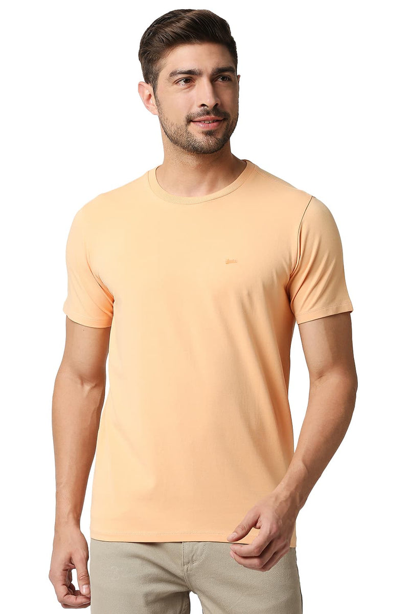 BASICS MUSCLE FIT CREW NECK T-SHIRTS
