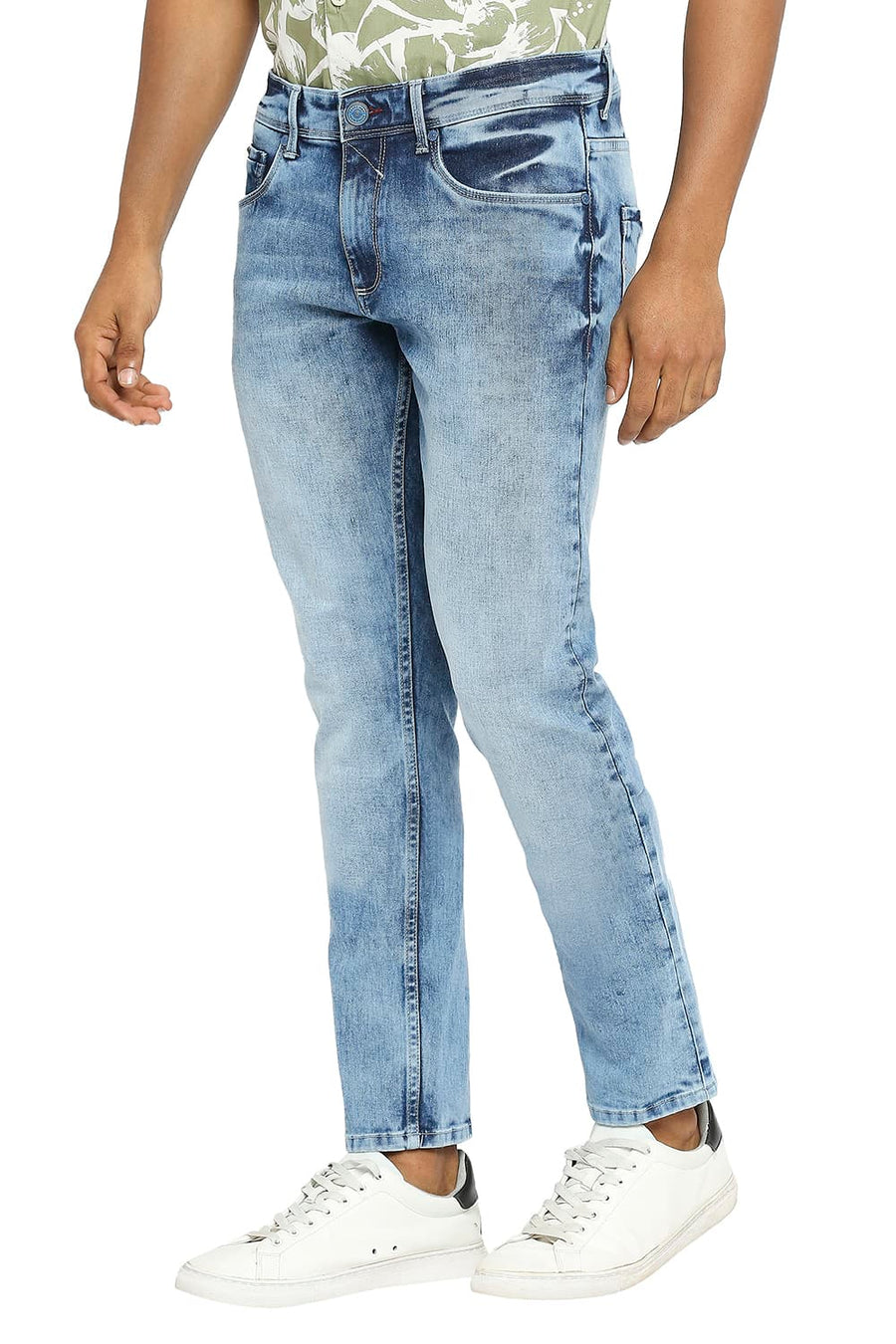 BASICS BLADE FIT FADED DENIM STRETCH JEANS