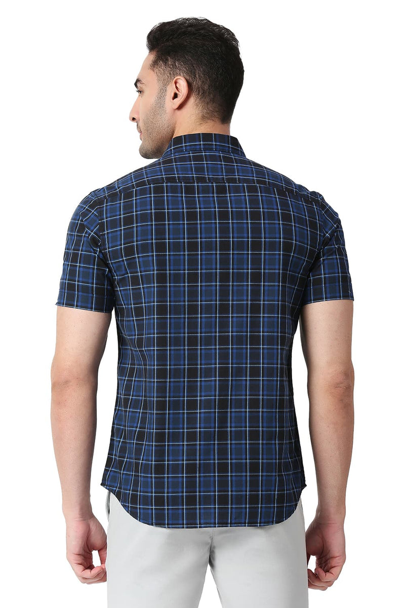 BASICS SLIM FIT COTTON CHECKS HALFSLEEVES SHIRT