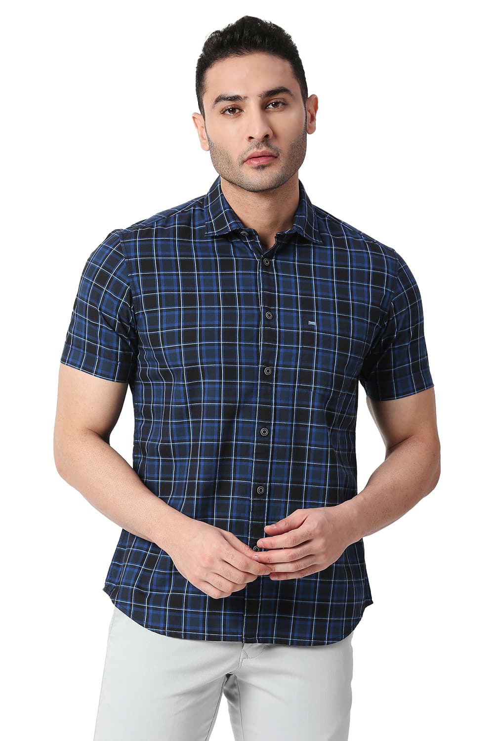 BASICS SLIM FIT COTTON CHECKS HALFSLEEVES SHIRT