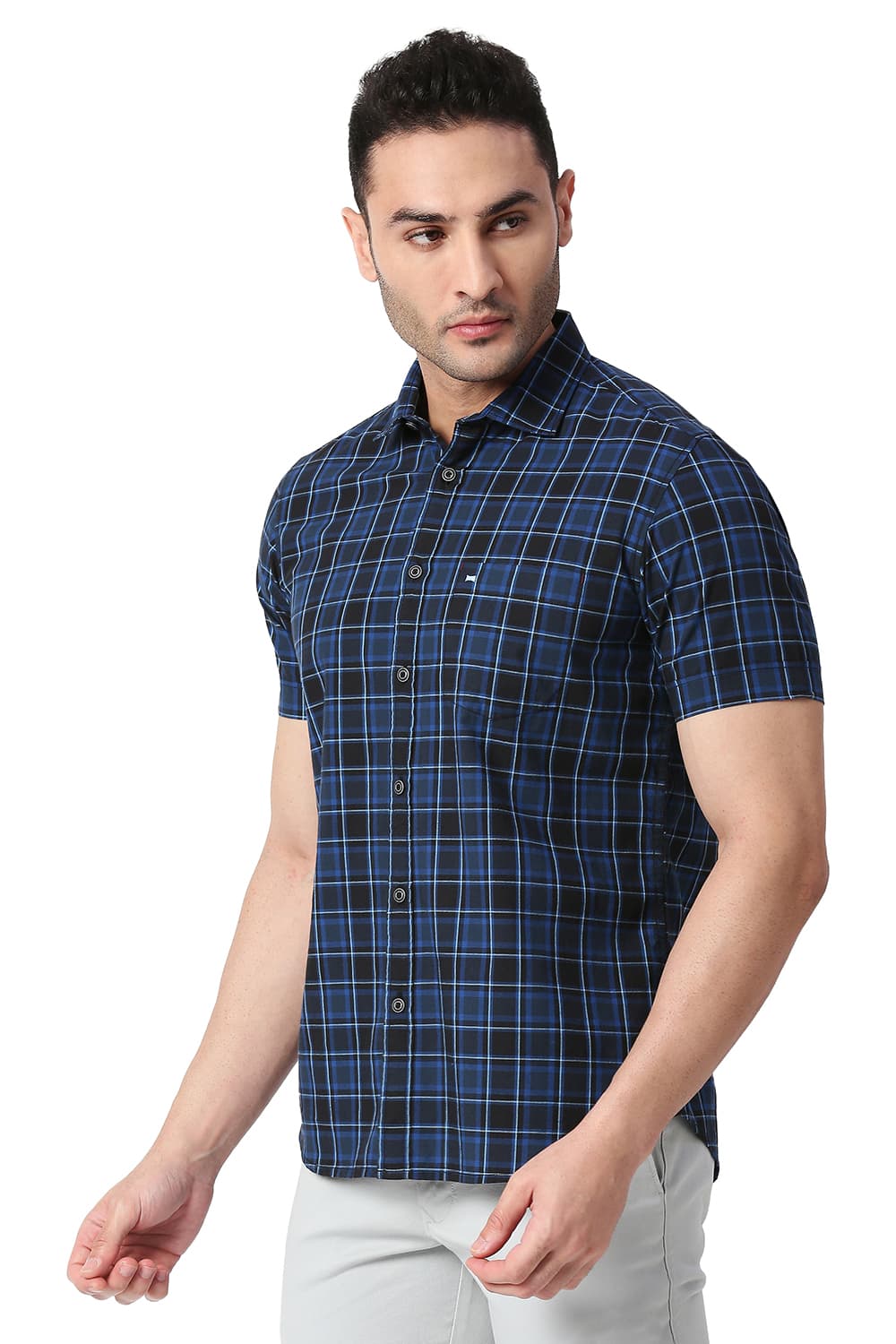 BASICS SLIM FIT COTTON CHECKS HALFSLEEVES SHIRT