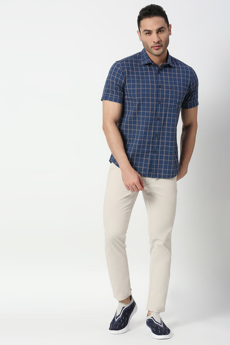 Slim Fit Cotton Checks Halfsleeves Shirt