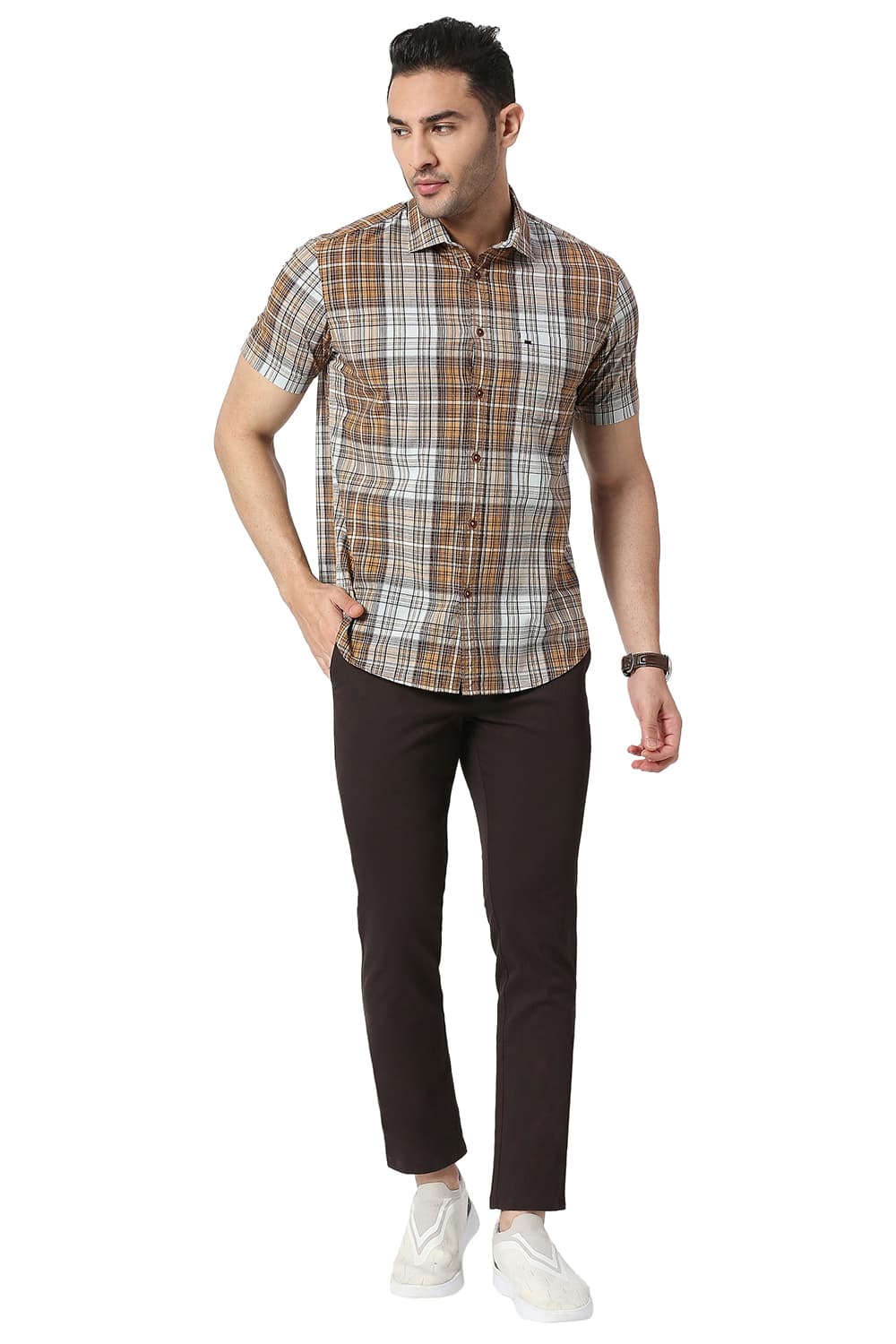 BASICS SLIM FIT COTTON CHECKS HALFSLEEVES SHIRT