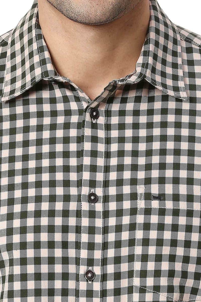 BASICS SLIM FIT COTTON TWILL CHECKS HALFSLEEVES SHIRT