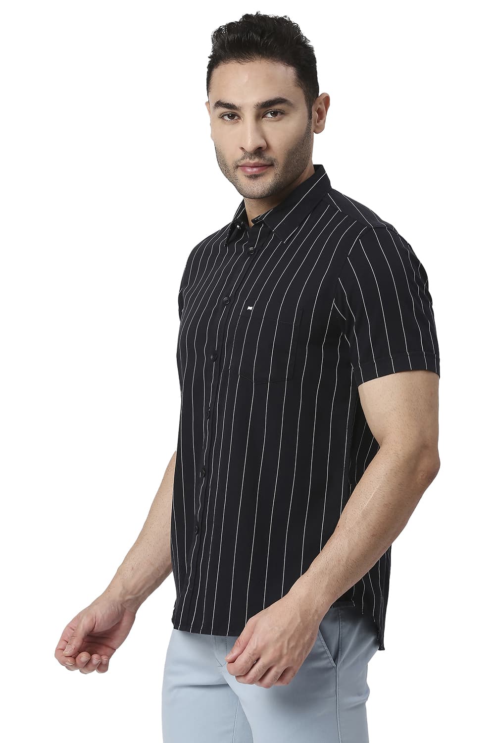 BASICS SLIM FIT COTTON TWILL STRIPE HALFSLEEVES SHIRT