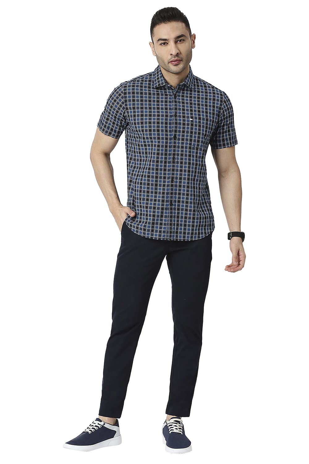 BASICS SLIM FIT COTTON CHECKS HALFSLEEVES SHIRT