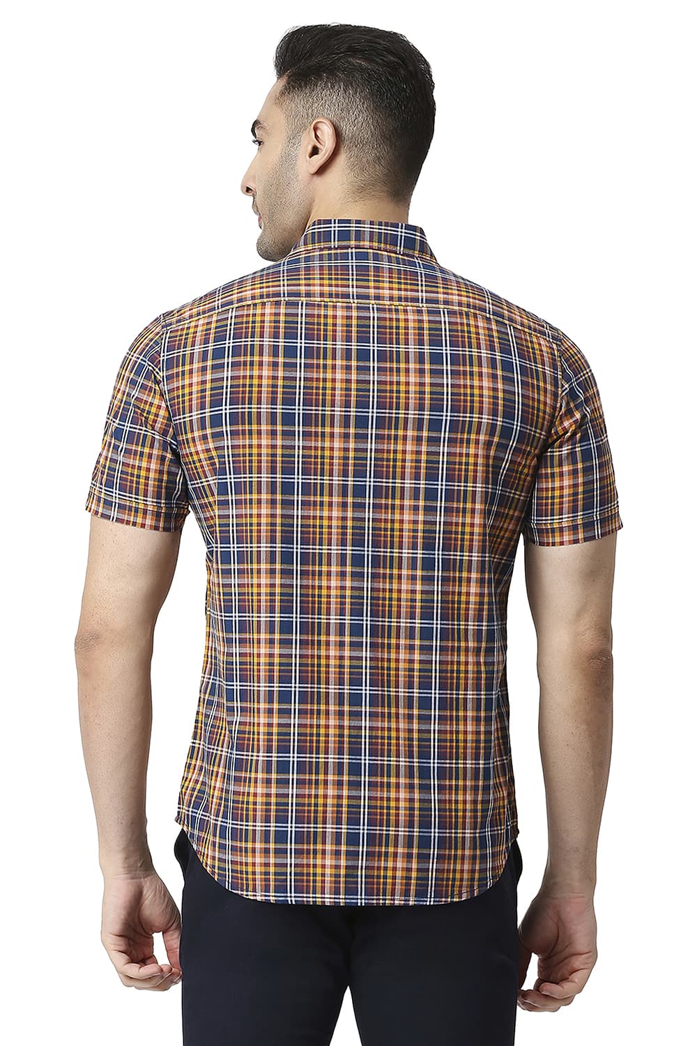 BASICS SLIM FIT COTTON CHECKS HALFSLEEVES SHIRT